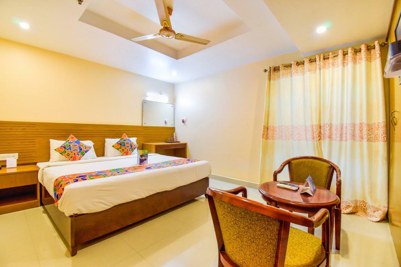 FabHotel Deccan Heritage Abids Hyderabad Exterior foto