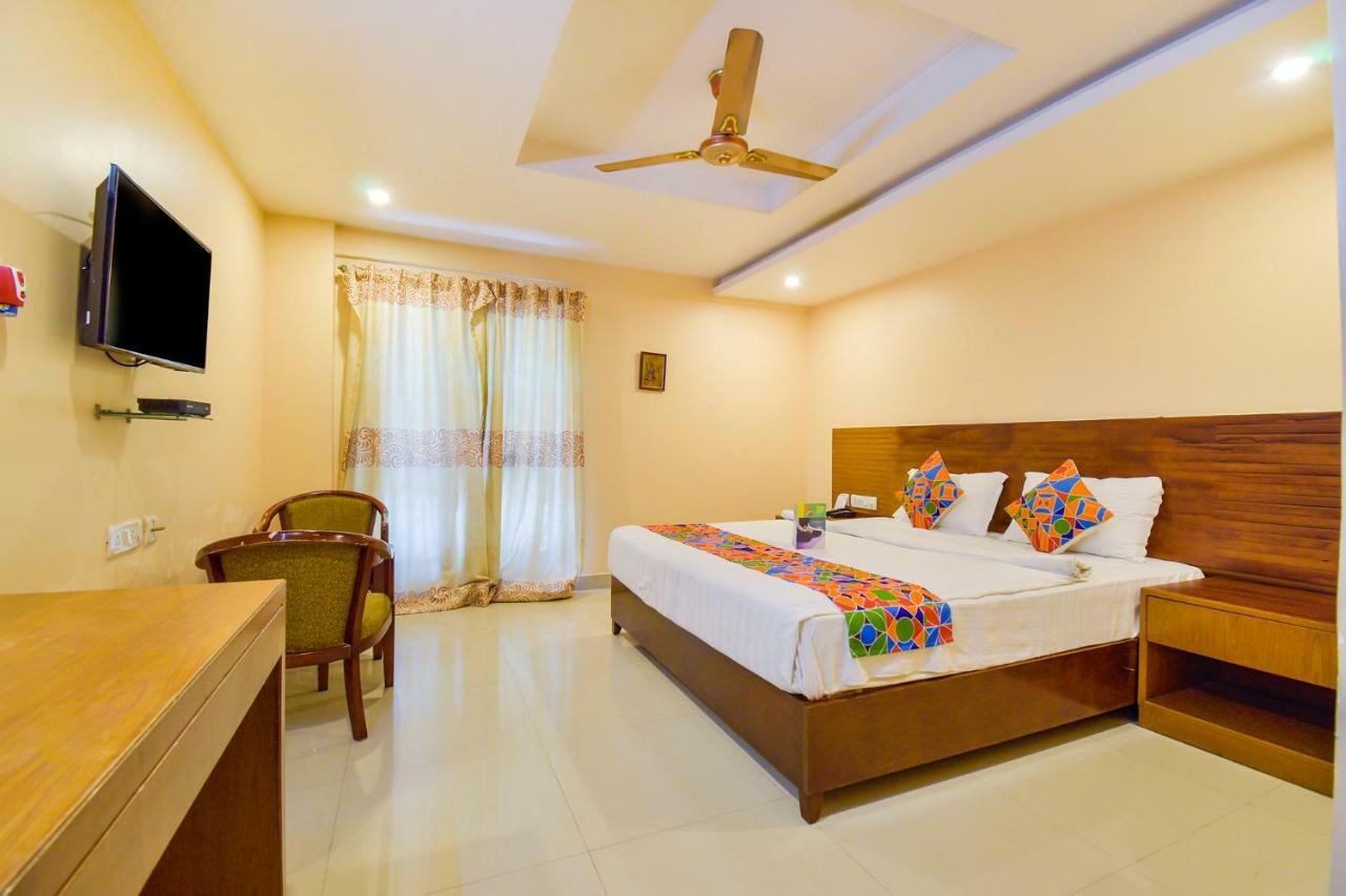 FabHotel Deccan Heritage Abids Hyderabad Exterior foto