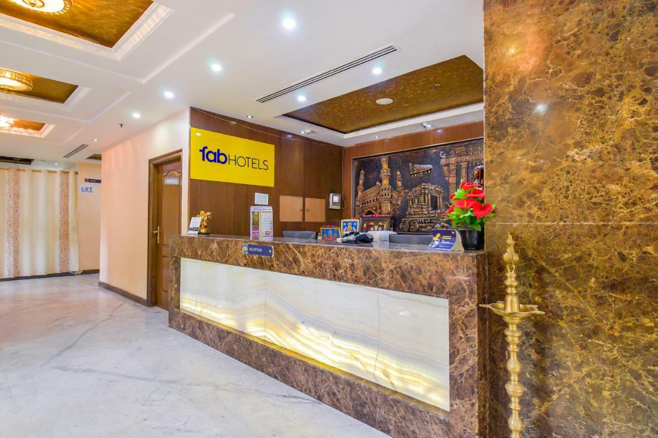 FabHotel Deccan Heritage Abids Hyderabad Exterior foto