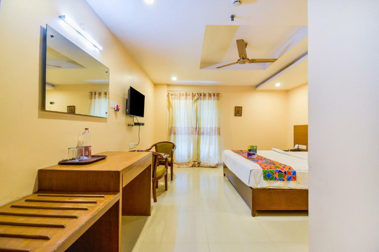 FabHotel Deccan Heritage Abids Hyderabad Exterior foto